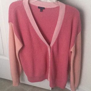 Pink color lock cardigan